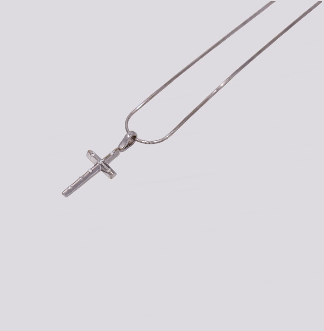Colar e Cruz Ouro Branco com Diamantes – Cód. 9019452