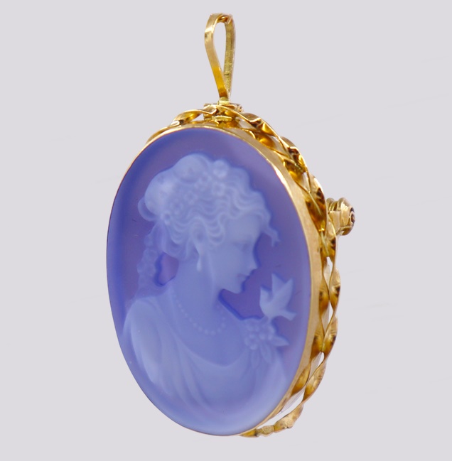Medalha e Alfinete Ouro – Camafeu – Cód. 9606753