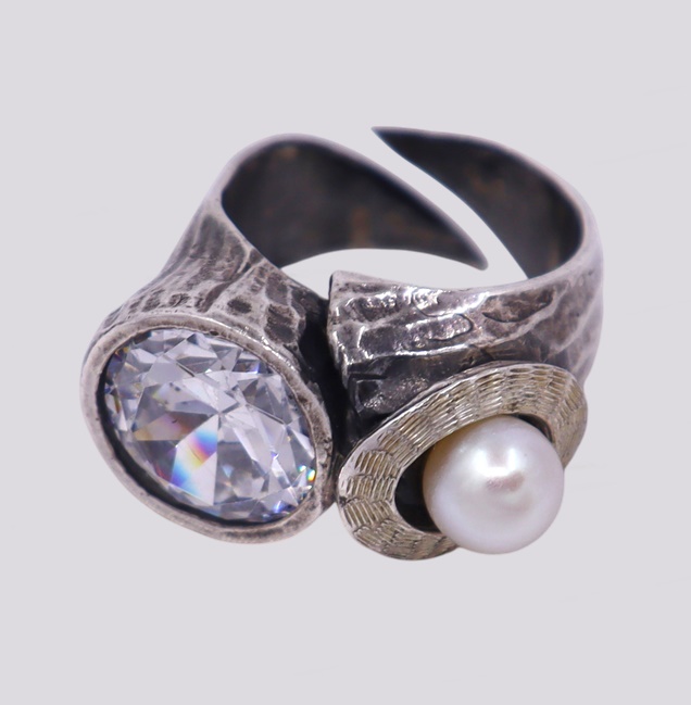 Anel Prata com Pérola e Zircónia – Cód. 9508742