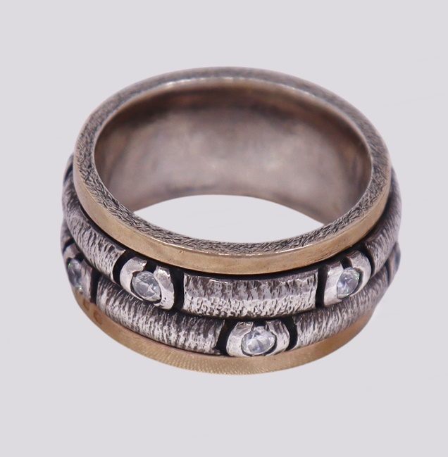 Anel Prata e Ouro Rotativo – Cód. 9510532