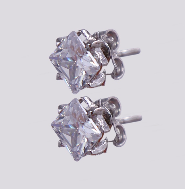 Brincos Prata – Ponto de Luz Quadrado – Cód. 9207953